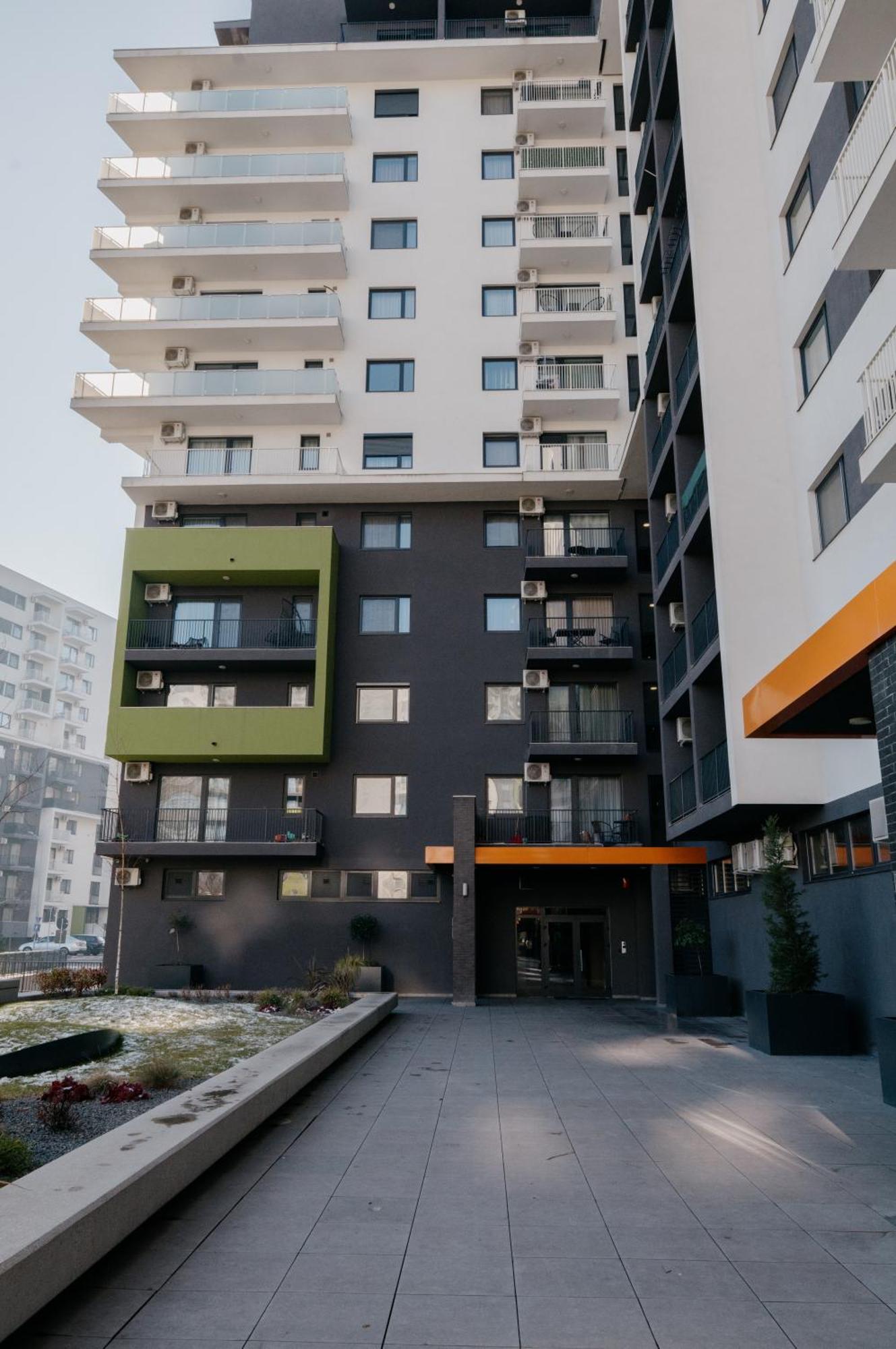 Royal Blue Property Oradea Exterior foto